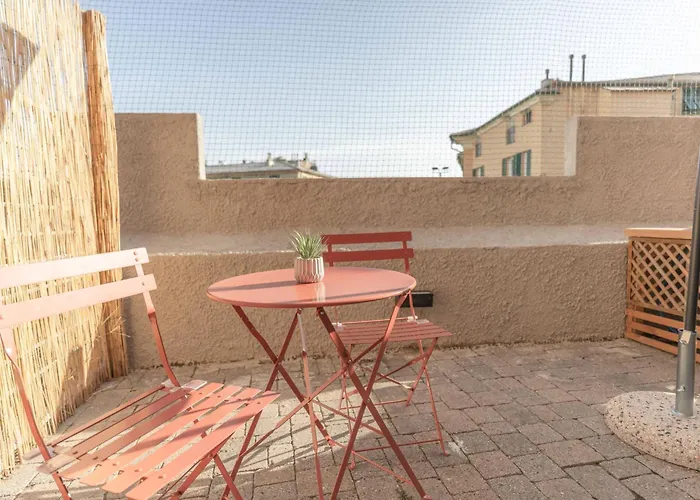 La Garaventa Serviced 아파트