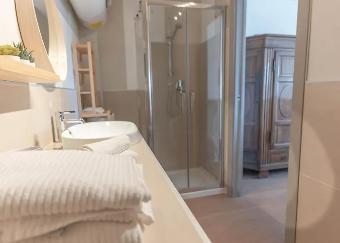 La Garaventa Serviced 아파트 *