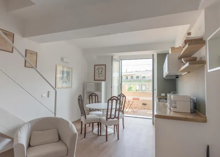 아파트 La Garaventa Serviced *